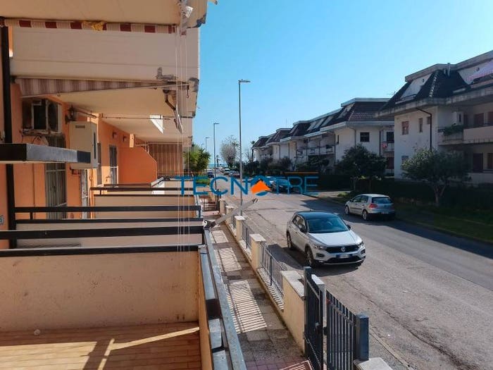 Appartamento trilocale in vendita in Via del Porto, Centro, Martinsicuro