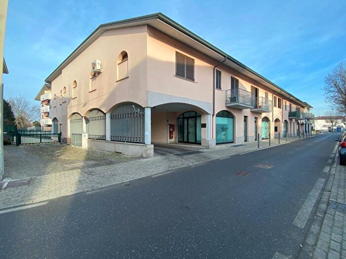 Appartamento trilocale in vendita in Via Libertà, Centro, Lodi Vecchio