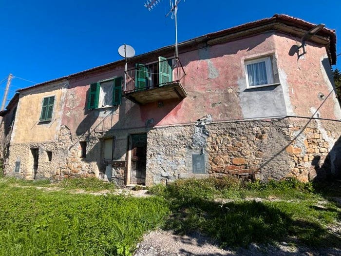 Casa bilocale in vendita in Frazione Piuzzo, Piuzzo, Cabella Ligure