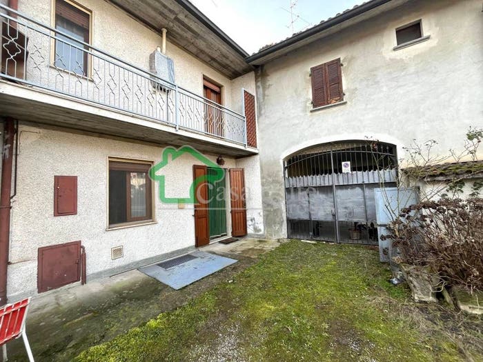 Casa bilocale in vendita in Via Roma, Centro, Miradolo Terme