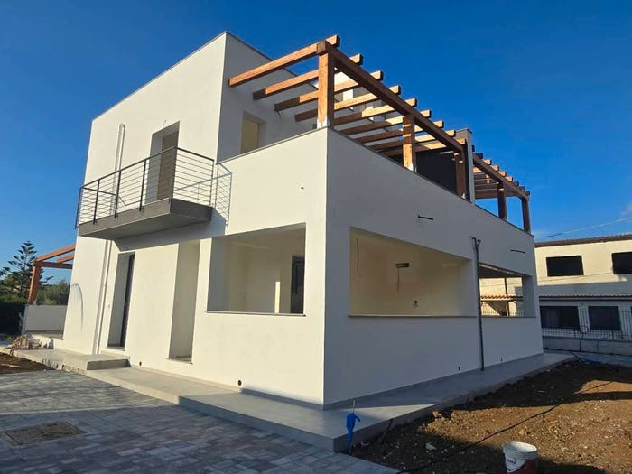 Casa trilocale in vendita in Via Giummari, Milioti, Carini