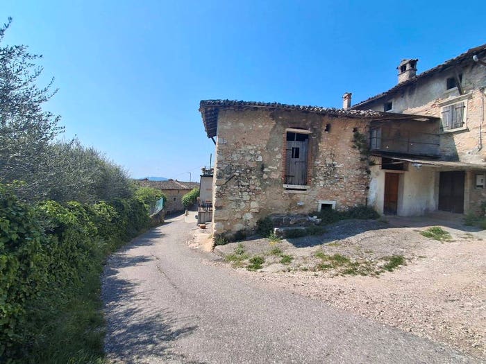 Casa con 6 locali in vendita in Località Gaon Casette di Sopra, Gaon, Caprino Veronese