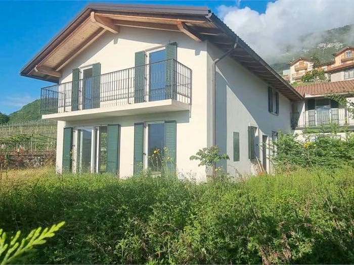 Casa con 6 locali in vendita in via maso, Sasso, Nogaredo