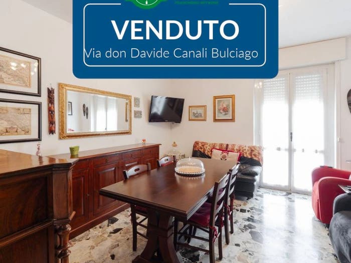 Appartamento trilocale in vendita in Via Don Davide Canali, Centro, Bulciago