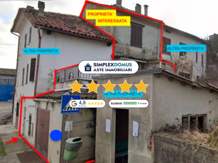 Appartamento con 6 locali in vendita in Via XX Settembre, Montecastello