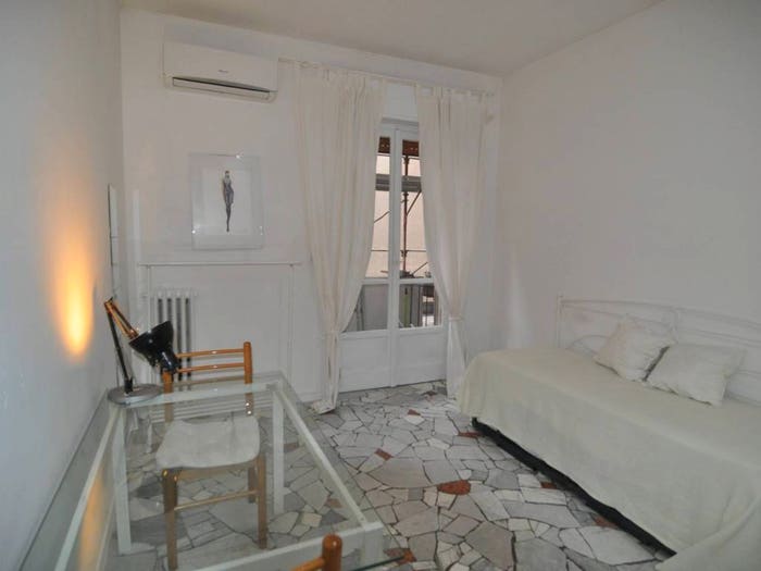Appartamento bilocale in vendita in Via Giacinto Bruzzesi, Giambellino, Milano