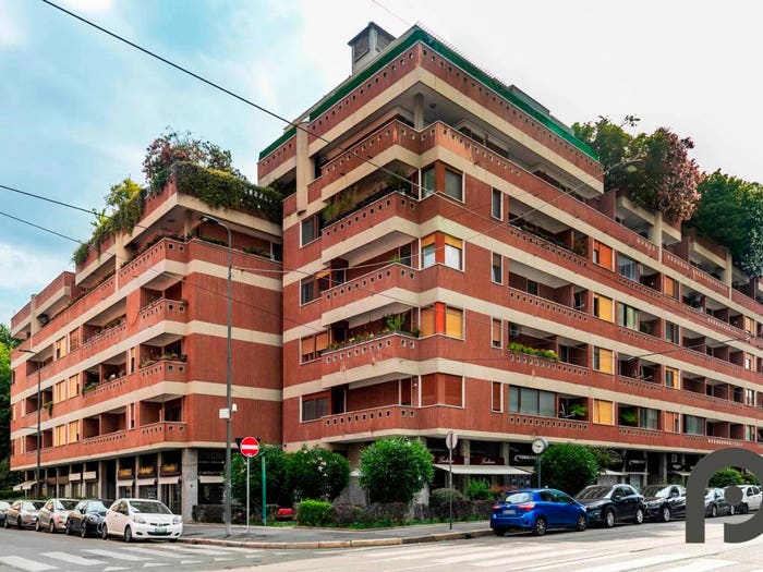 Appartamento quadrilocale in vendita in Via Bergamo, Montenero, Milano