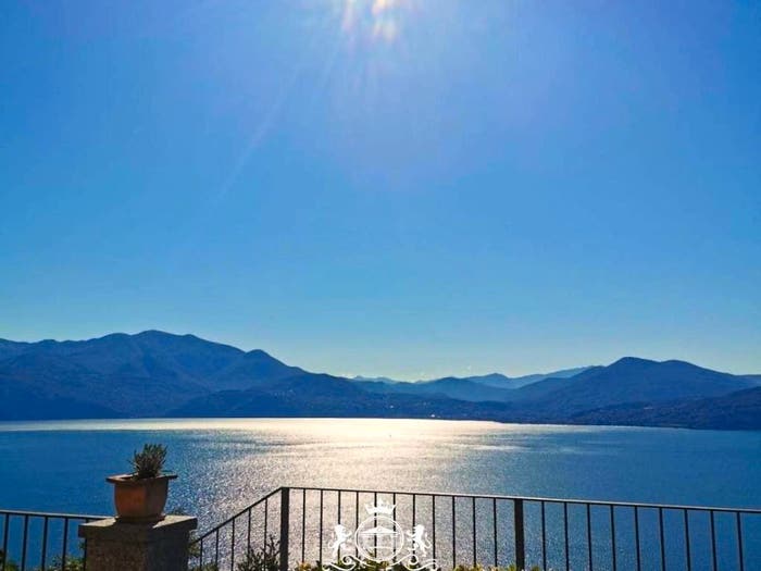 Appartamento bilocale in vendita in Strada Panoramica, Oggebbio