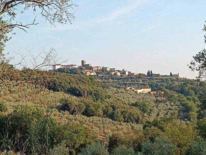 Casa con 6 locali in vendita in Via Meosecco, Monsummano Terme