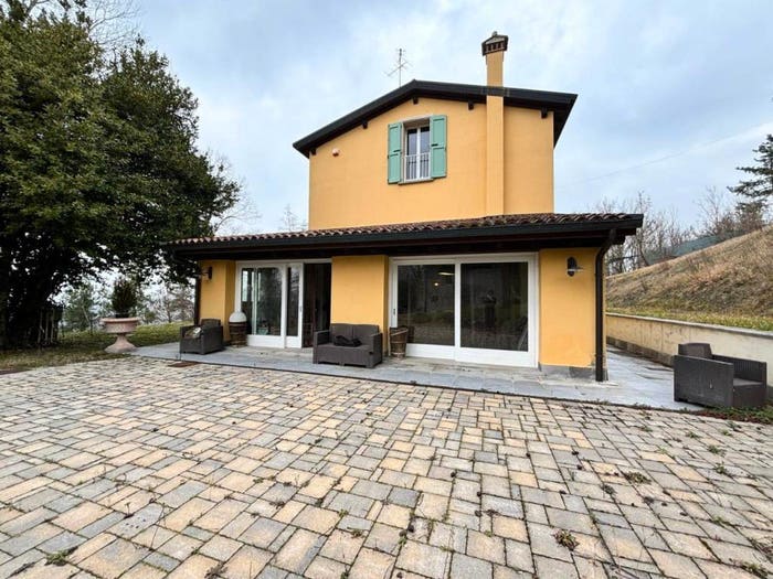 Casa trilocale in vendita in Via Ronzano, Marzabotto
