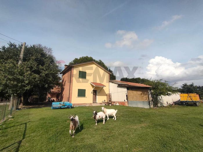 Casa quadrilocale in vendita in strada leona, Jolanda di Savoia