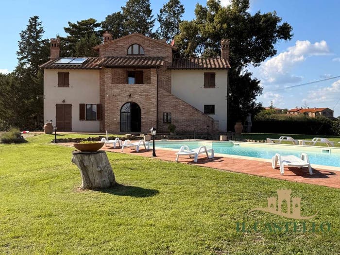 Casa con 6 locali in vendita in Località Cantagallina Alta, Villastrada, Castiglione del Lago