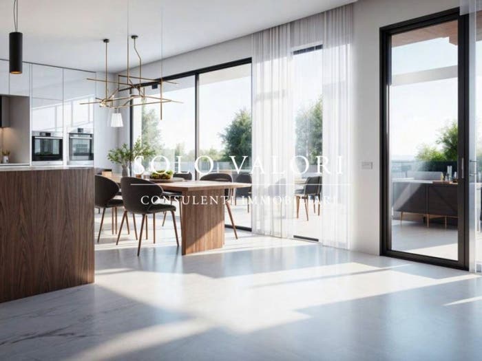 Appartamento con 5 locali in vendita in Centro, Montebelluna