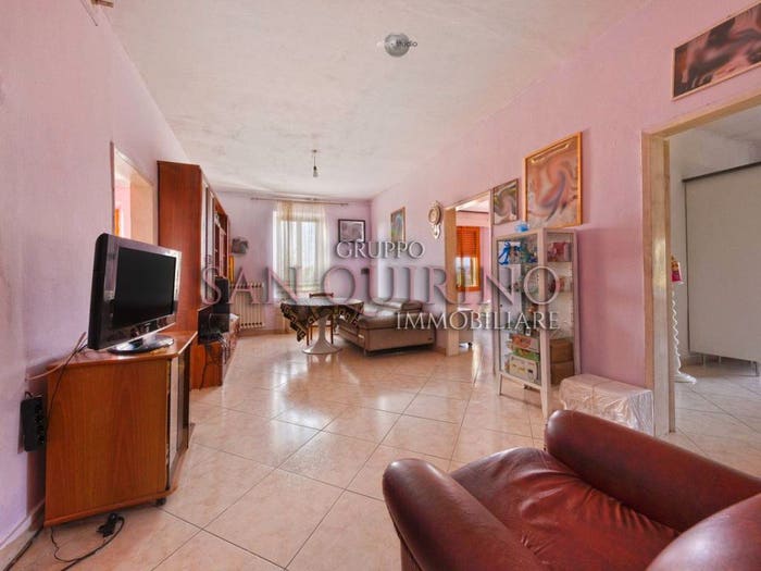 Casa con 6 locali in vendita in STRADA ZOCCA BASSA, Zocca, Gonzaga