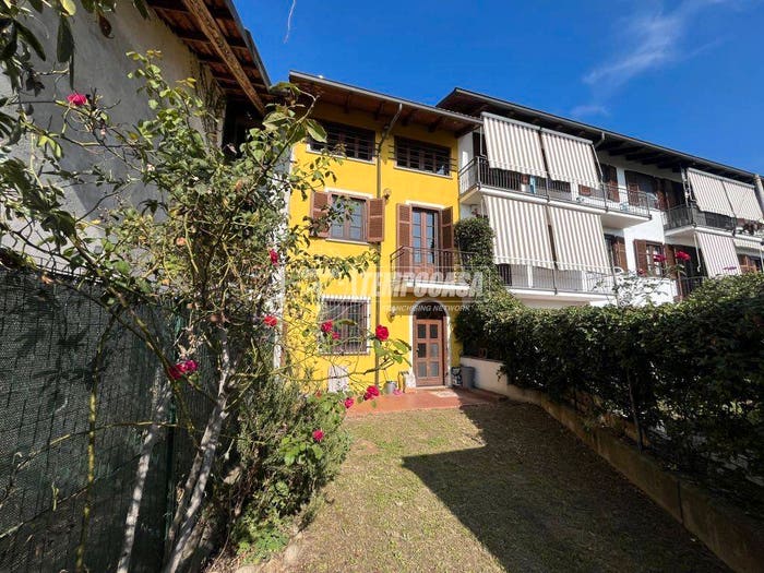Casa trilocale in vendita in Via FRAZIONE SANT' ANTONIO, Centro, Castellamonte