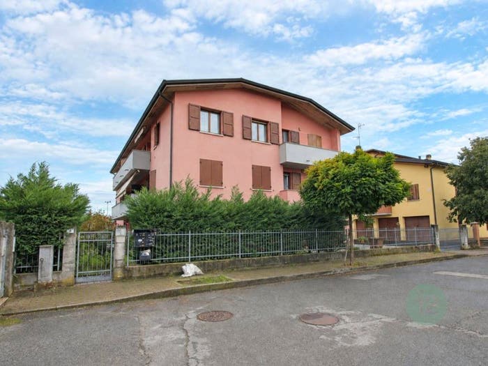 Appartamento trilocale in vendita in Via Tenco, Centro, Campagnola Emilia