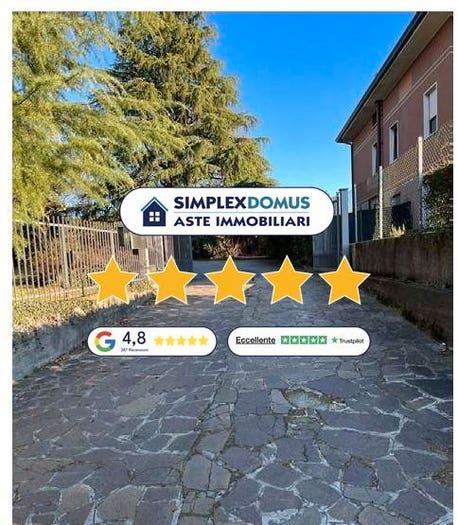 Casa con 6 locali in vendita in Via Leonardo da Vinci, Centro, Costa Masnaga