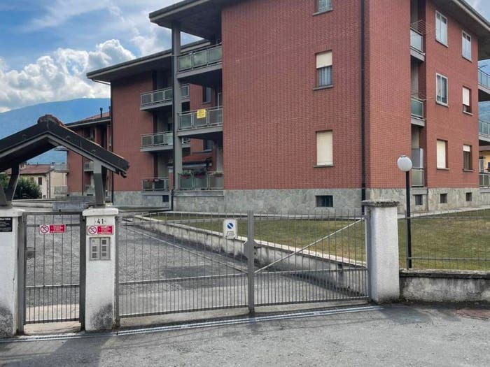 Appartamento trilocale in vendita in Via Augusto Abegg, Borgone Susa