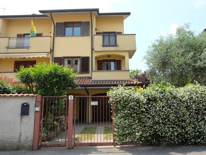 Casa con 5 locali in vendita in VIA SANTA COLOMBA, Parco Castello, Legnano