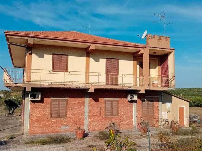 Casa con 6 locali in vendita in Strada Provinciale Motta Scalo, Motta Sant'Anastasia