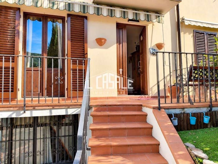 Casa con 5 locali in vendita in Centro, Dicomano