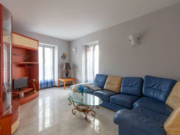 Appartamento con 5 locali in vendita in Via Carrozzino, Manin, Genova