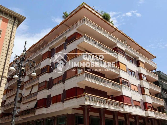 Appartamento trilocale in vendita in Via Dante Alighieri, Emanuele II C Colombo Morelli e Silvati, Avellino