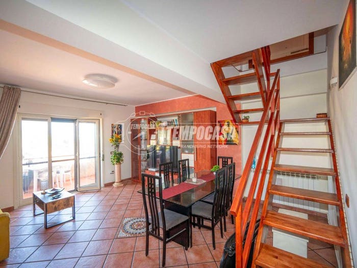 Appartamento trilocale in vendita in Strada Provinciale, Curcuraci, Messina
