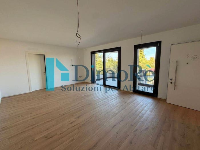 Appartamento trilocale in vendita in Vicolo Antonio Canova, Centro, Carbonera