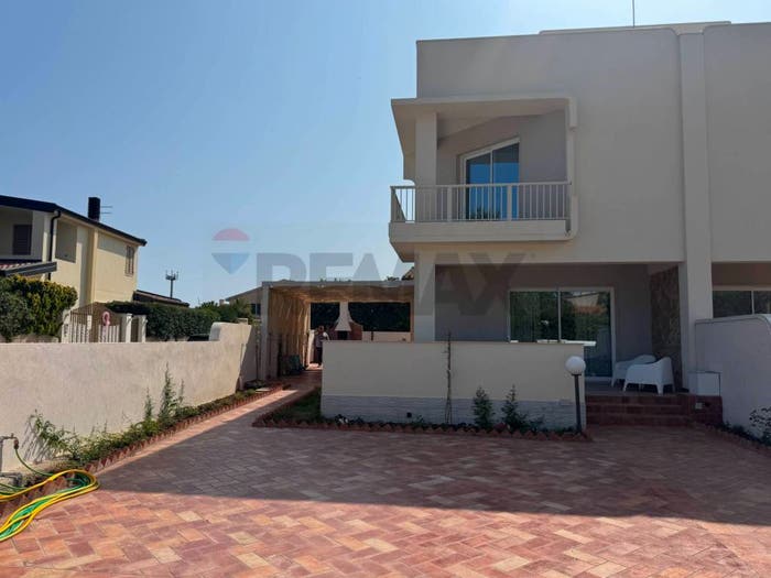 Casa con 6 locali in vendita in San Lorenzo, Noto