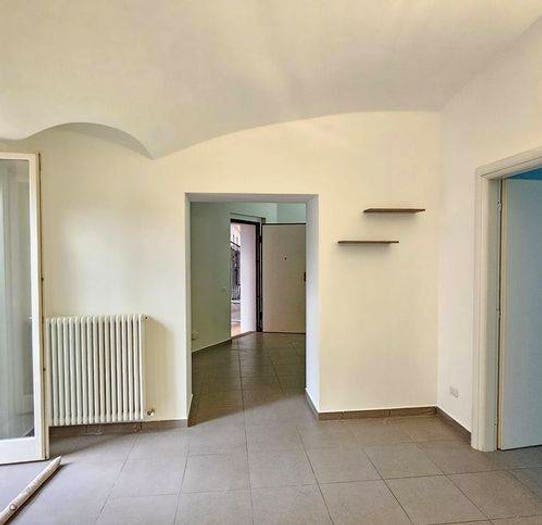 Appartamento trilocale in vendita in Strada Casale Asti, Chiabotto, San Giorgio Monferrato