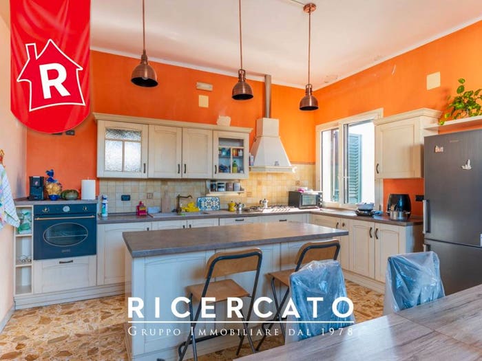 Appartamento quadrilocale in vendita in Via Leonida Flascassovitti, San Pio Idria, Lecce