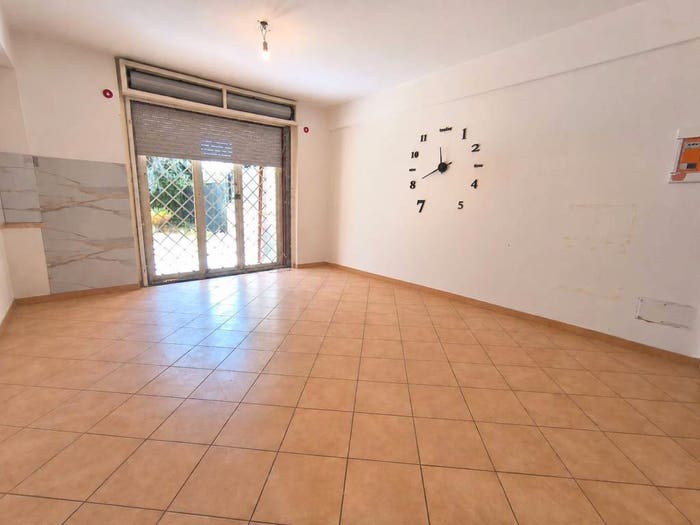 Appartamento trilocale in vendita in Via Pallanza, Casalotti, Roma