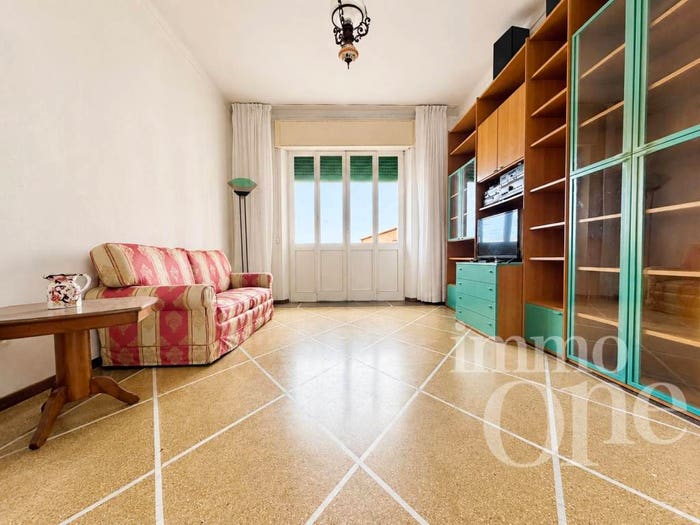 Appartamento con 5 locali in vendita in Viale Italia, Porta a Mare Mazzini, Livorno