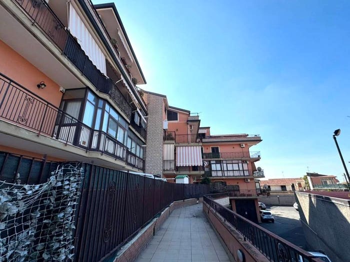 Appartamento trilocale in vendita in Via Macello, San Giovanni Galermo, Catania