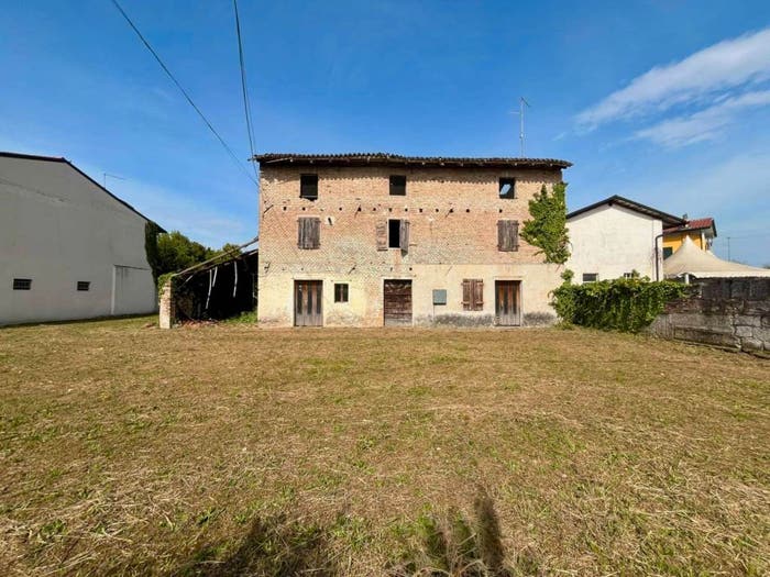 Casa con 6 locali in vendita in Centro, Casarsa della Delizia