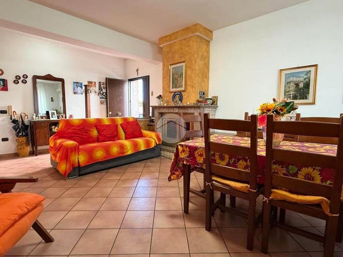 Appartamento trilocale in vendita in Cda boscarello, CoriglianoRossano