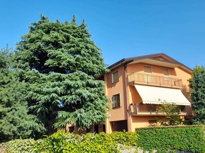 Appartamento trilocale in vendita in Via F Turati, Centro, Merone