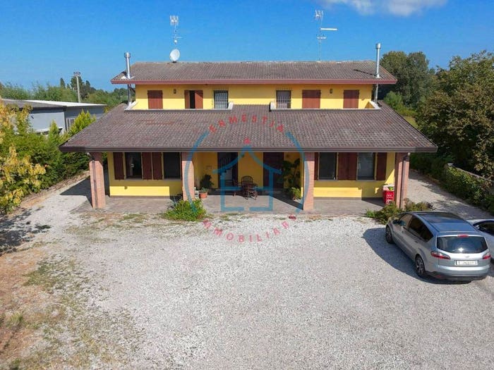 Casa con 6 locali in vendita in Via Nuova, Centro, Casale di Scodosia