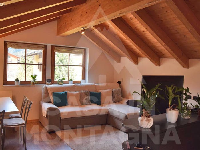 Casa trilocale in vendita in Via Meida, Pozza Di Fassa, San Giovanni di Fassa