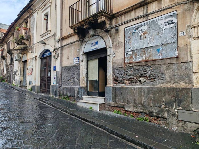 Appartamento trilocale in vendita in Via Roma, Paternò