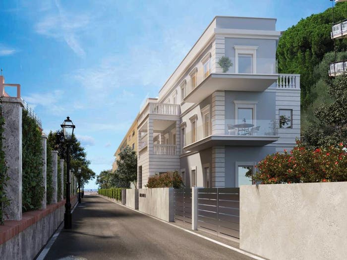 Appartamento con 6 locali in vendita in via Mercantini, Albaro, Genova