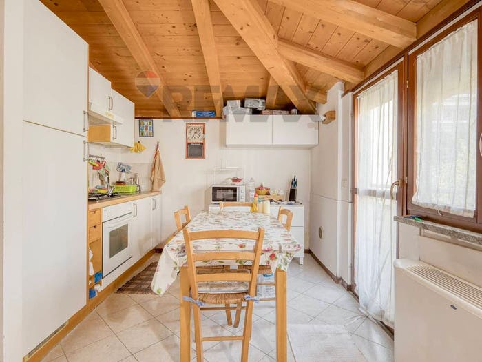 Casa bilocale in vendita in Via Angera, Maggiolina, Milano