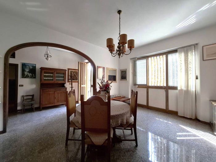 Appartamento quadrilocale in vendita in Centro, Vaiano