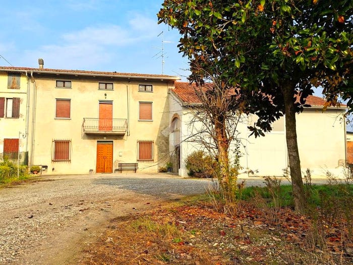 Casa con 6 locali in vendita in Località Copermio, Copermio, Colorno