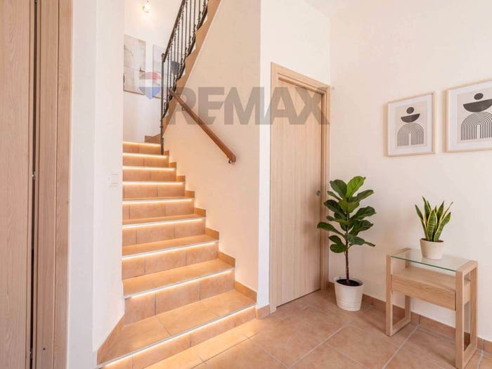 Casa trilocale in vendita in Via Campagna, Centro, Luino