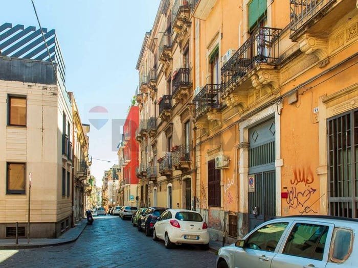 Appartamento quadrilocale in vendita in Via Grotte Bianche, XX Settembre Tribunale, Catania
