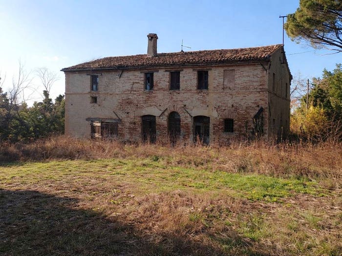 Casa con 6 locali in vendita in Centro, Monte San Vito