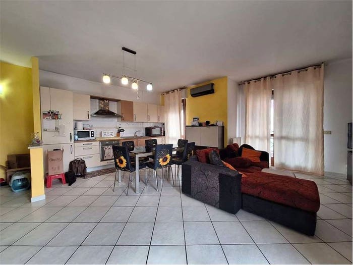 Appartamento quadrilocale in vendita in Via Val di Cecina, San Pietro in Palazzi Collemezzano Buca del Gatto, Cecina