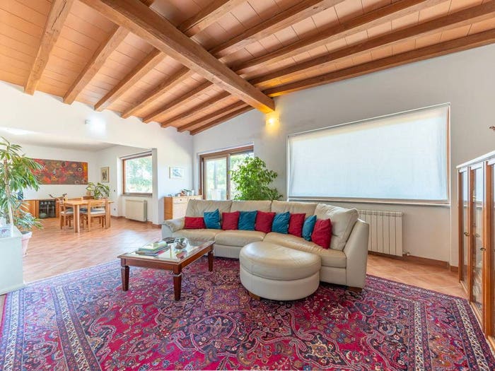 Casa con 6 locali in vendita in Strada di Campomorto, Montalto di Castro